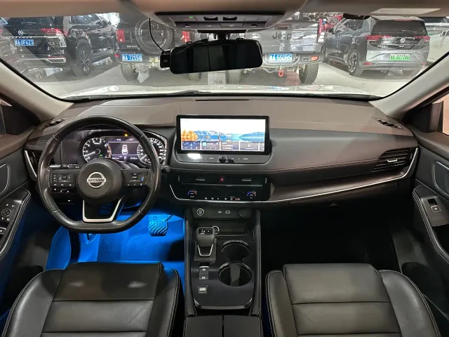 Nissan X-Trail — Фото автомобиля 7