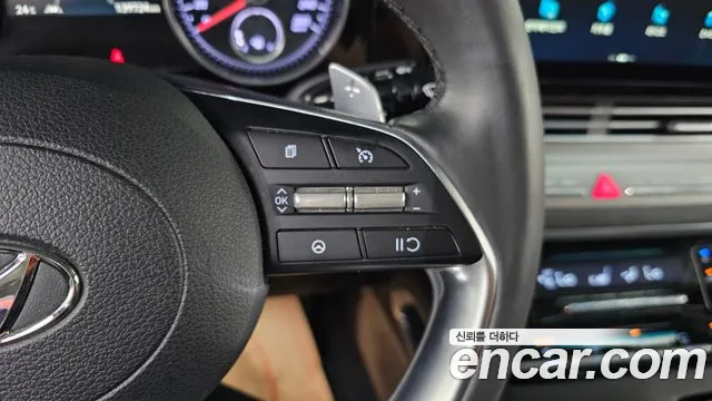 Hyundai Grandeur Новый Grandeur IG 3.0 LPi (Для проката) — Фото автомобиля 15