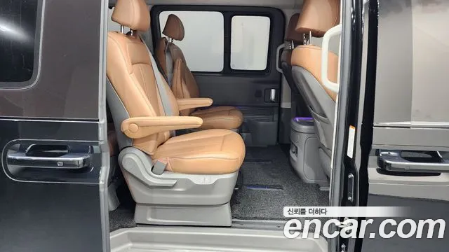Hyundai Staria — Фото автомобиля 12