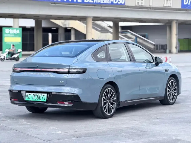 Leapmotor Leapmotor B01 2026 550 LiDAR Edition — Фото автомобиля 4