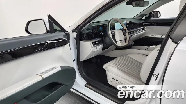 Hyundai Grandeur GN7 — Фото автомобиля 15