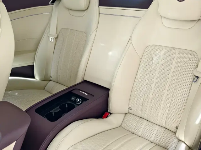 Bentley Continental — Фото автомобиля 8