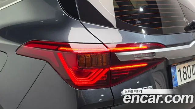Kia Seltos Seltos Бензин 1.6 турбо 2WD — Фото автомобиля 22