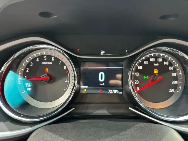 Chevrolet Orlando — Фото автомобиля 13