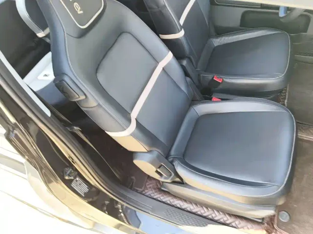 Baojun KiWi EV — Фото автомобиля 24