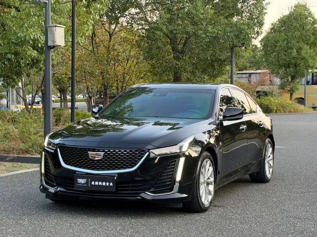 Cadillac CT5 — Фото автомобиля 4
