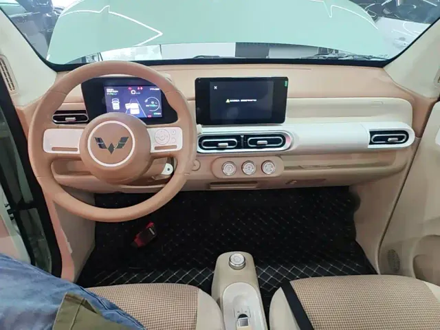 Wuling Hongguang Mini EV — Фото автомобиля 9