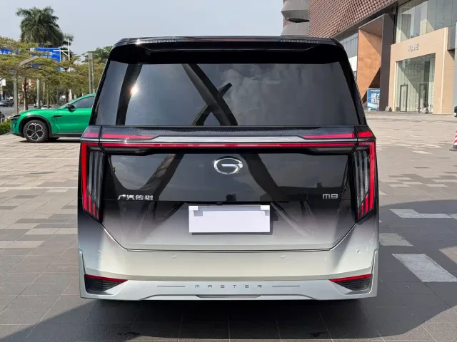 GAC Trumpchi M8 — Фото автомобиля 3