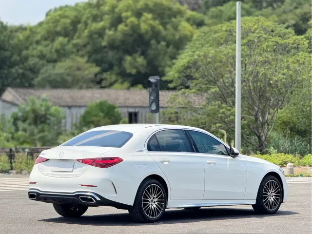 Mercedes-Benz C-Class — Фото автомобиля 14