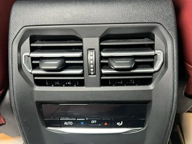 BMW 3 Series — Фото автомобиля 23