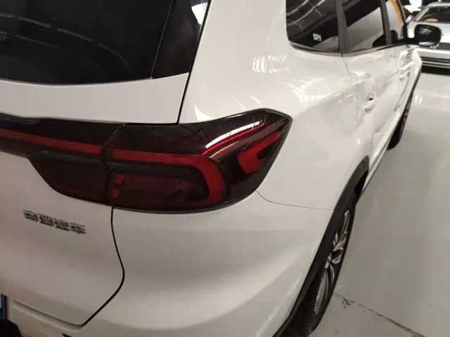 Chery Tiggo 8 — Фото автомобиля 23