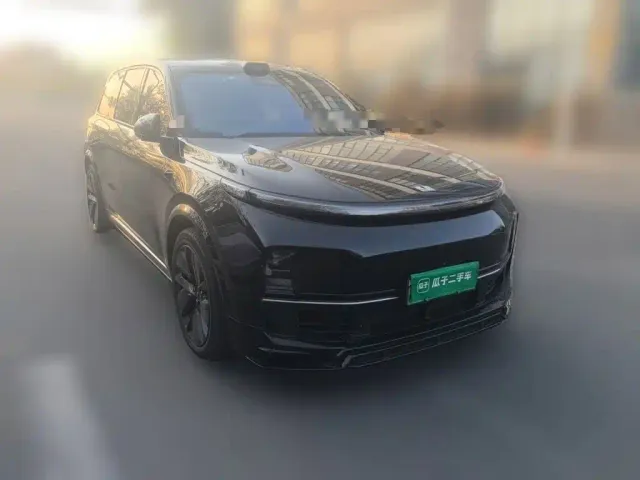 Li Auto L9 — Фото автомобиля 3