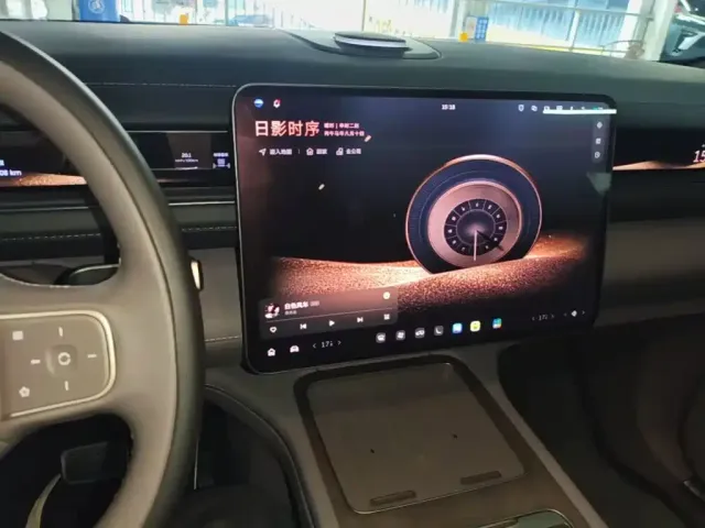 NIO NIO ES8 2025 Model 6-Seat Executive Luxury Edition — Фото автомобиля 12