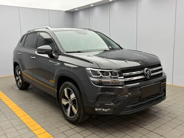 Volkswagen Tharu — Фото автомобиля 3