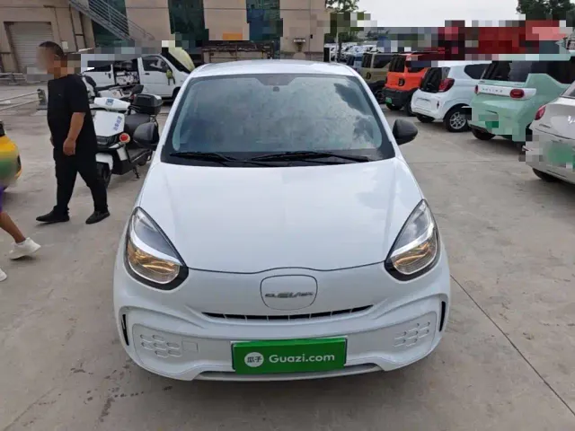 Roewe Clever — Фото автомобиля 2