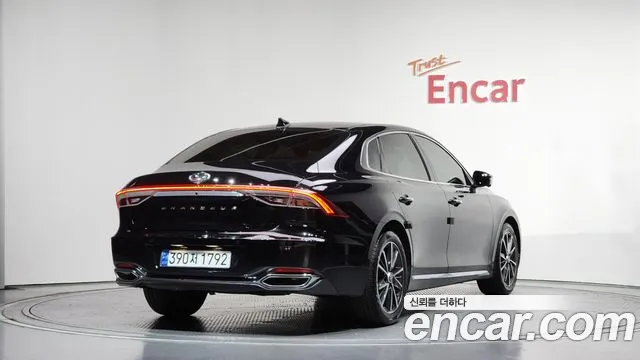 Hyundai Grandeur Новый Grandeur IG — Фото автомобиля 2