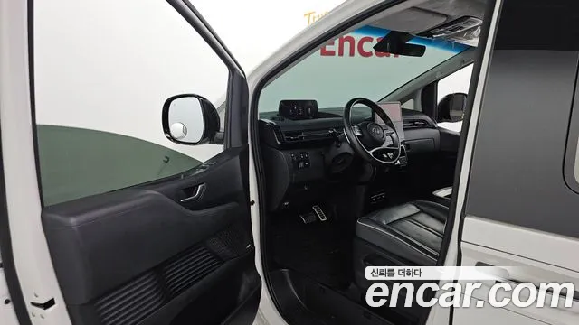 Hyundai Staria — Фото автомобиля 15