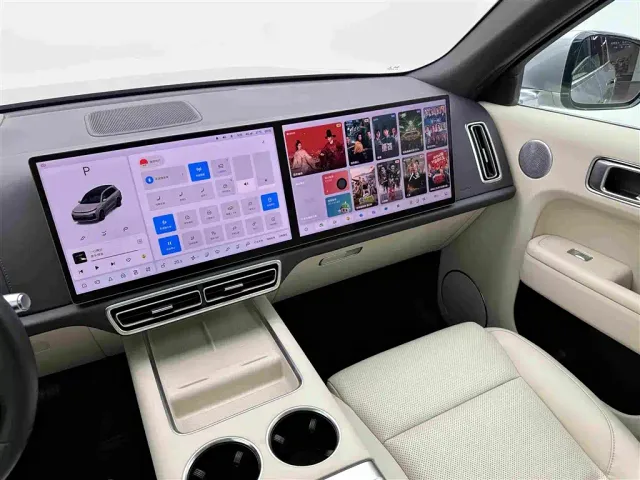 Li Auto L8 — Фото автомобиля 14