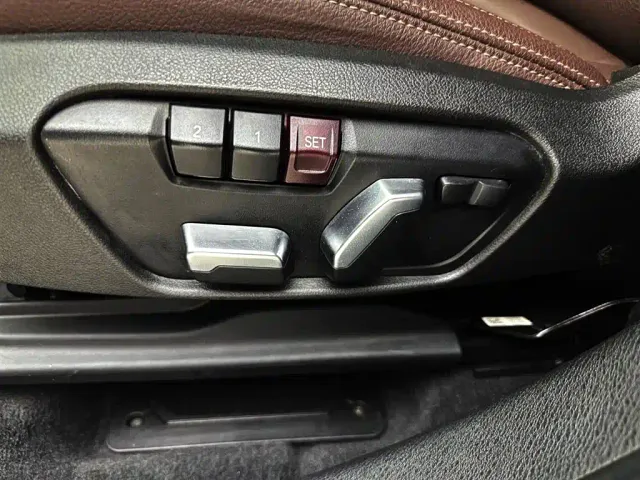 BMW X1 — Фото автомобиля 24