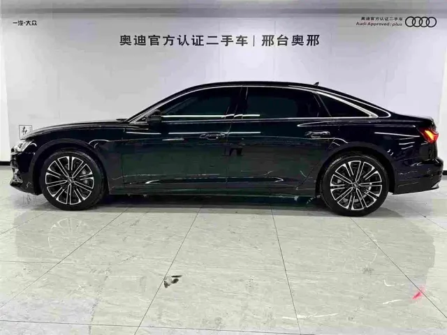 Audi A6L — Фото автомобиля 3