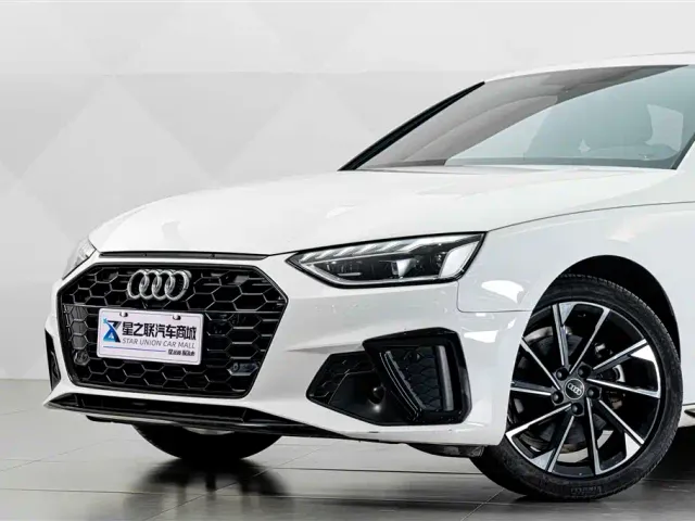 Audi A4L — Фото автомобиля 3