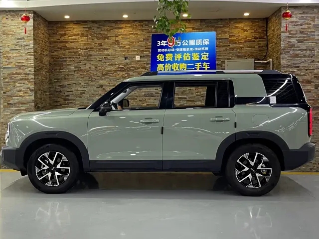 BAIC BJ30 — Фото автомобиля 3