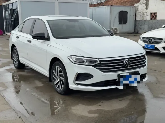 Volkswagen Lavida — Фото автомобиля 3