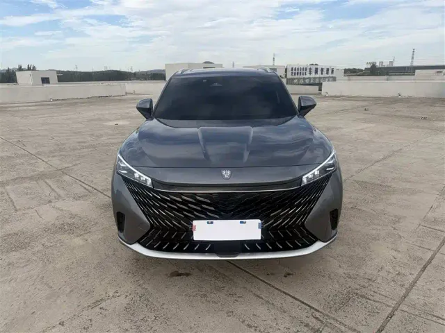 Roewe RX5 — Фото автомобиля 2