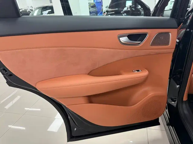 Shangjie SUV — Фото автомобиля 19