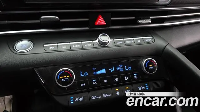 Hyundai AVANTE Avante (CN7) — Фото автомобиля 15