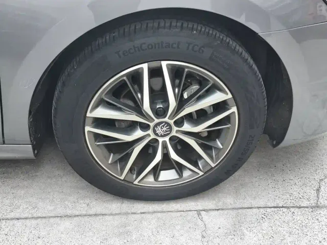 BYD Qin PLUS — Фото автомобиля 25