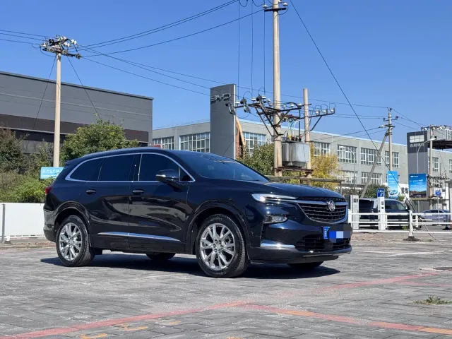 Buick Enclave — Фото автомобиля 3