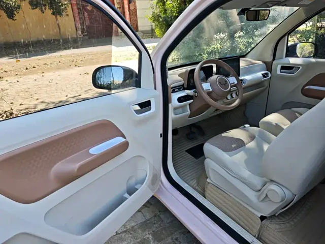 Wuling Hongguang Mini EV — Фото автомобиля 15
