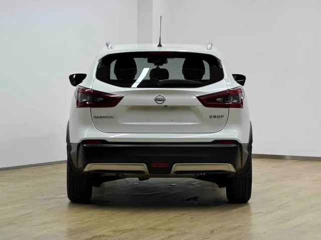Nissan Qashqai — Фото автомобиля 27