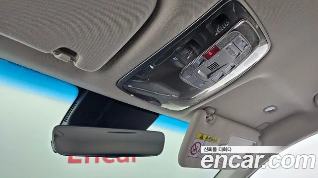 Genesis GV70 — Фото автомобиля 28