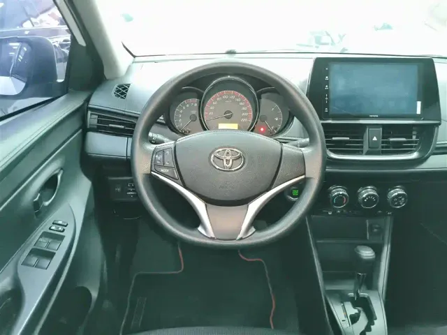 Toyota Vios — Фото автомобиля 10