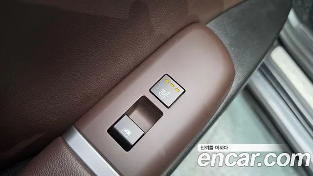 Hyundai Grandeur GN7 — Фото автомобиля 28