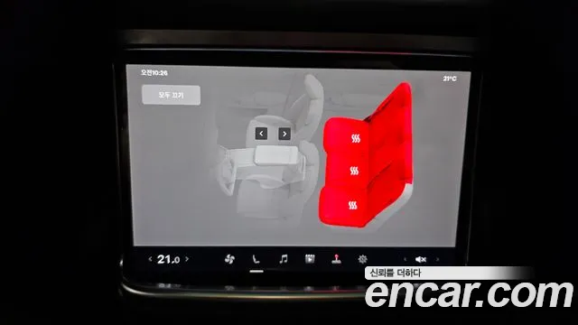 Tesla Model X — Фото автомобиля 24