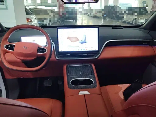 Dongfeng eπ 008 — Фото автомобиля 9