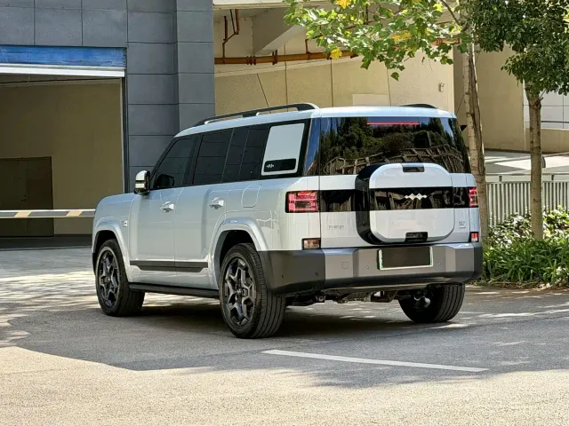 BYD FangChengBao Titanium 7 — Фото автомобиля 4