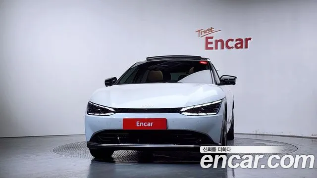 Kia EV6 — Фото автомобиля 3