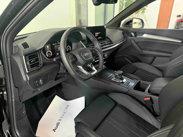 Audi Q5L — Фото автомобиля 6