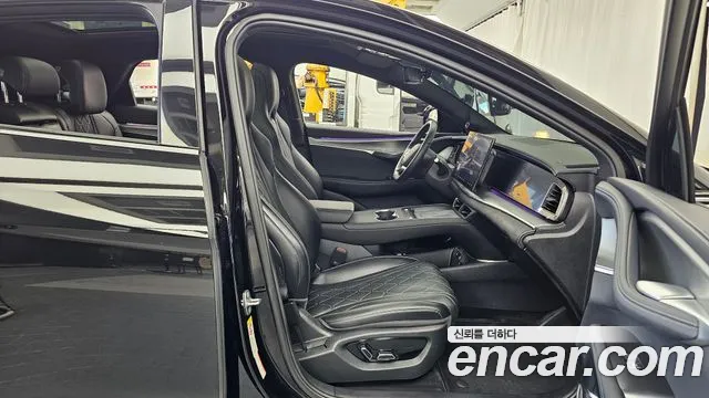 BYD Sealion 7 — Фото автомобиля 11