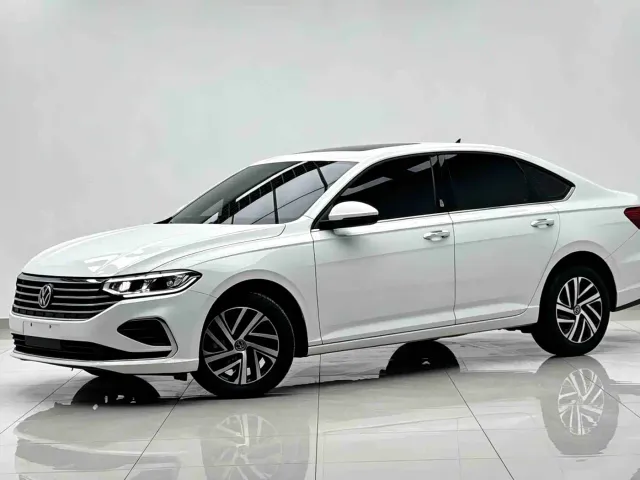 Фотография автомобиля — Volkswagen Lavida