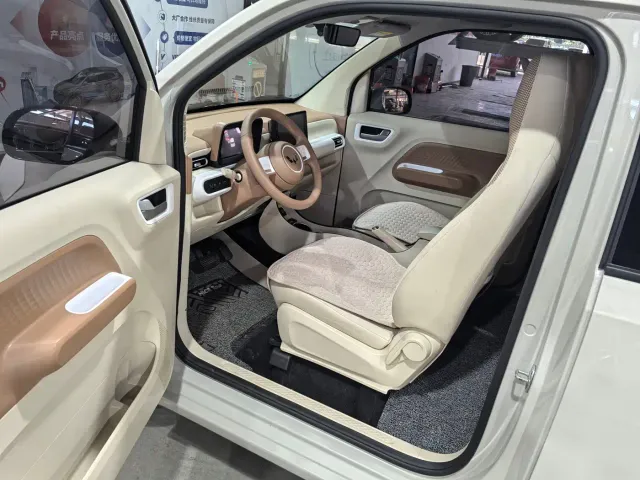 Wuling Hongguang Mini EV — Фото автомобиля 3