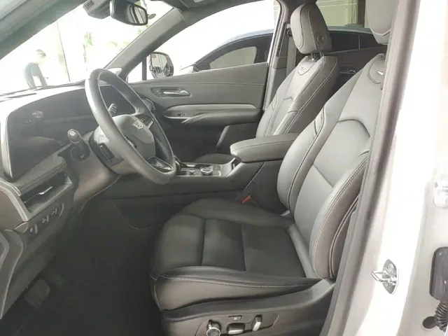 Cadillac XT4 — Фото автомобиля 14