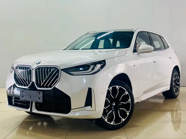 BMW X3 — Фото автомобиля 3
