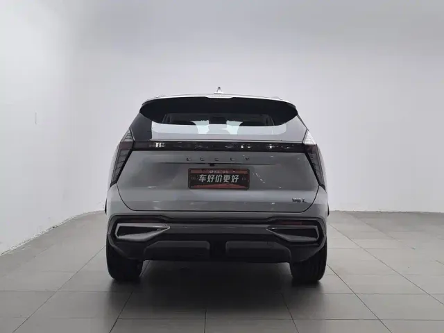 Geely Boyue L — Фото автомобиля 4