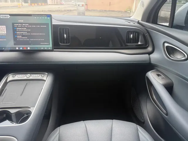 BYD Seal 05 DM-i — Фото автомобиля 15