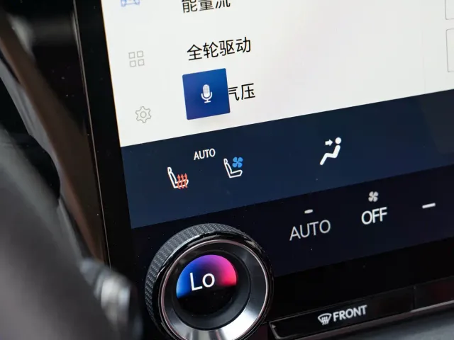 Lexus Lexus RX 2023 500h 4WD F SPORT Performance — Фото автомобиля 17